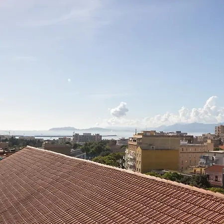 アパート Elafi Penthouse *