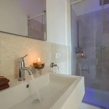 Elafi Penthouse Apartamento