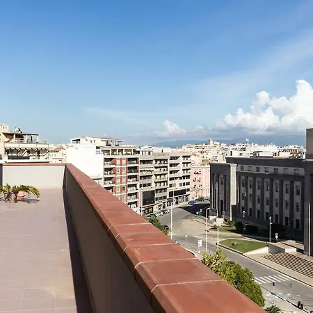 Elafi Penthouse *